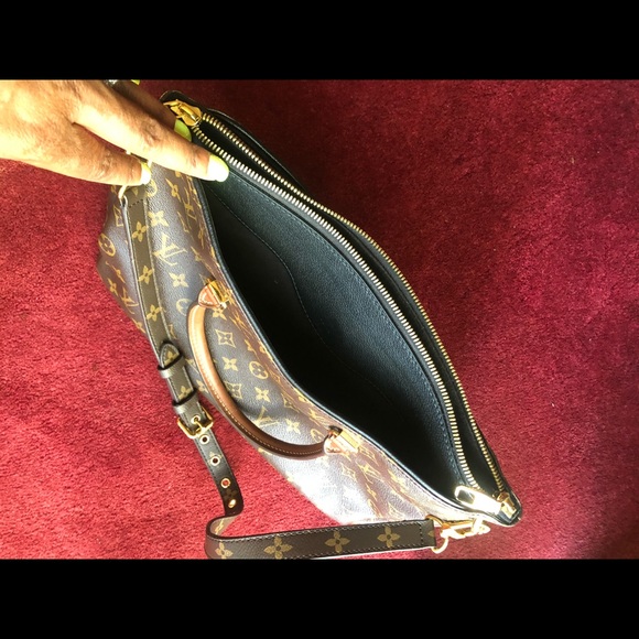 Handbag - Picture 10 of 13